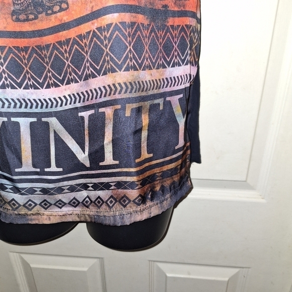 I Jeans by Buffalo small blouse - Picture 4 of 7